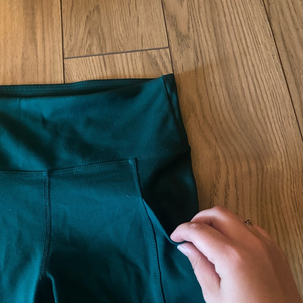 Balance collection leggings - Picture 2 of 3
